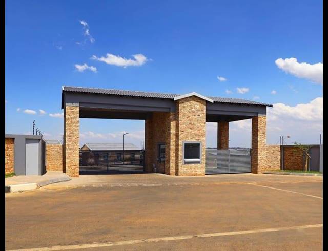 2 BEDROOM PROPERTY TO RENT IN GROBLERPARK